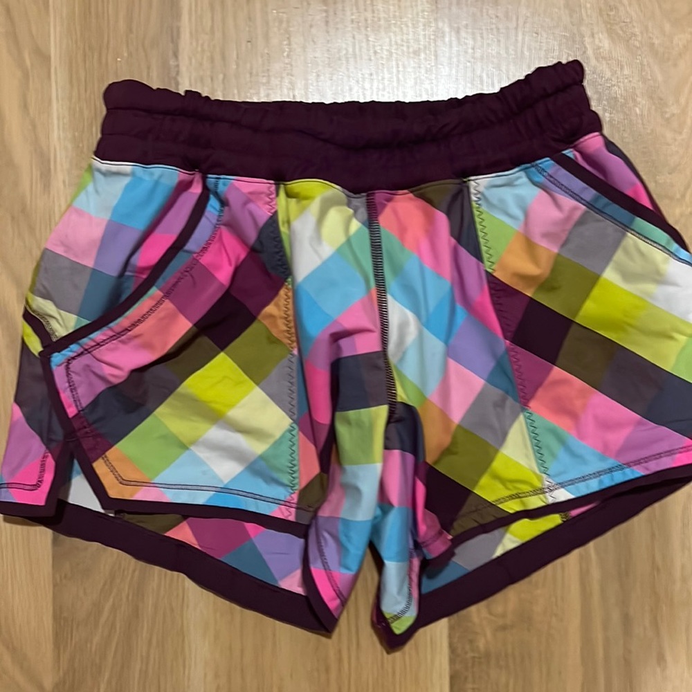 Women’s Lululemon shorts size 6
